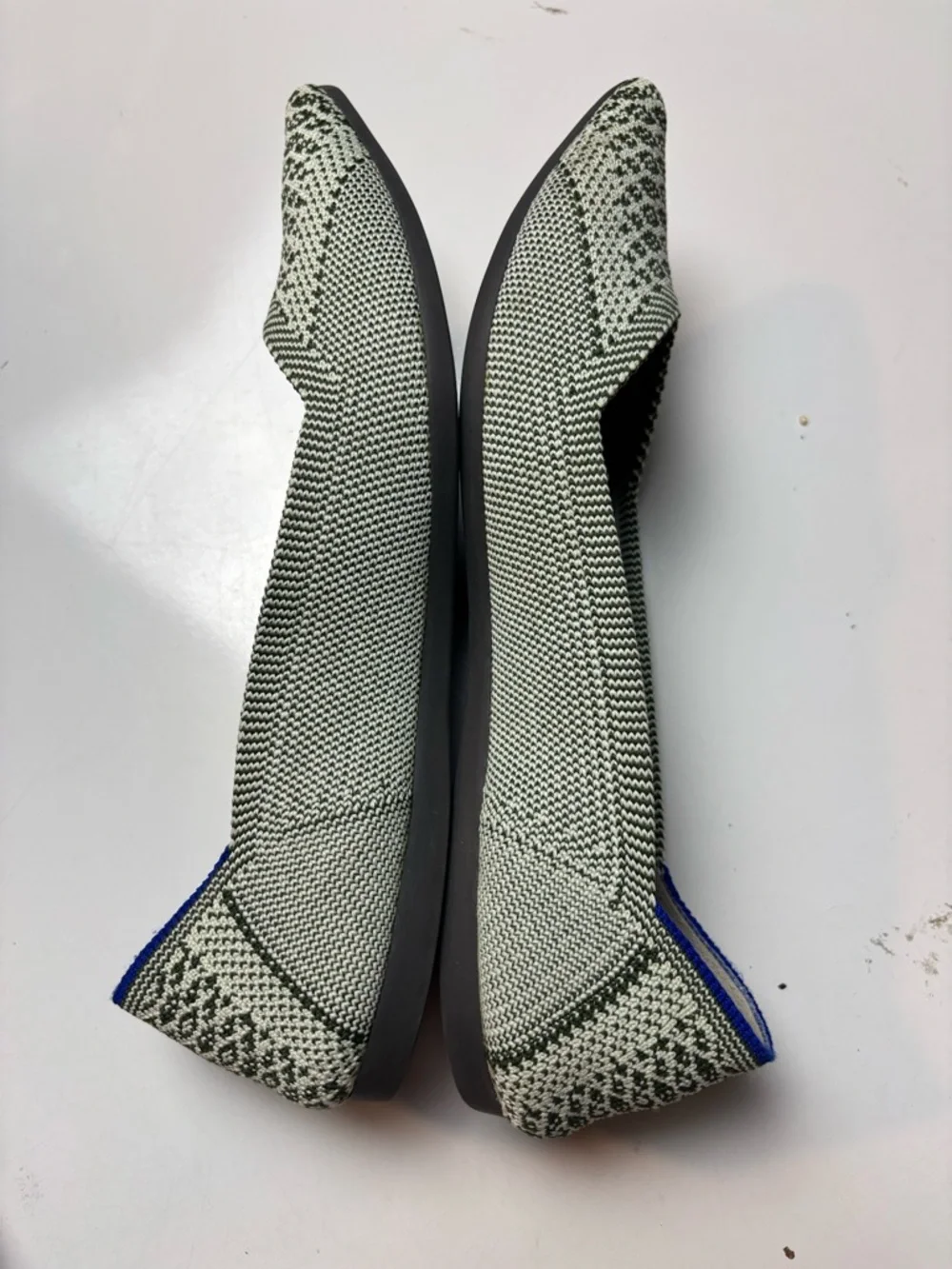 Rothys Pistachio Python the point‎ flats sz 7 RARE